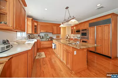 602 Grandview Terrace, Franklin Lakes, NJ 07417 - Photo 13