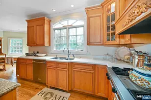 602 Grandview Terrace, Franklin Lakes, NJ 07417 - Photo 15