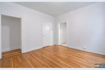 321 79th Street 23 #23, North Bergen, NJ 07047 - Photo 3