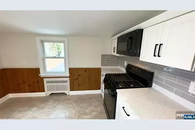 163 Center Street 2 #2, New Milford, NJ 07646 - Photo 17