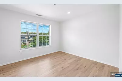 300 Schuyler Avenue 16 #16, Kearny, NJ 07032 - Photo 13