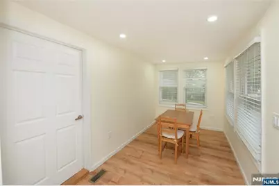 21 Spruce Avenue, Ridgefield Park, NJ 07660 - Photo 5