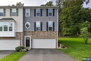 4 Woodland Way 2, Mount Arlington, NJ 07856 - Photo 1