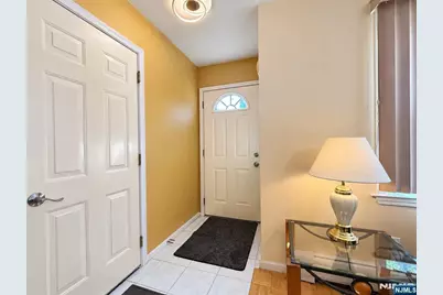 223 Merritt Avenue, Bergenfield, NJ 07621 - Photo 3