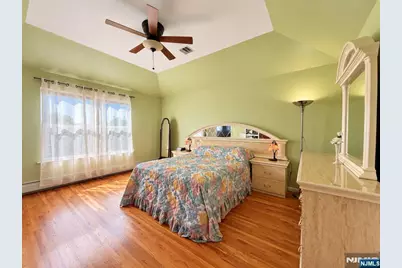 223 Merritt Avenue, Bergenfield, NJ 07621 - Photo 19