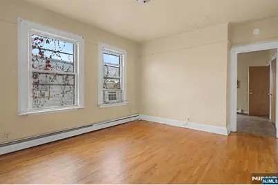 305 Pacific Street, Paterson, NJ 07503 - Photo 17