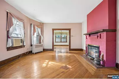 34 Hasbrouck Place, Rutherford, NJ 07070 - Photo 9