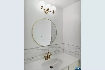 107 Chestnut Street 1st Fl #1st FL, Lodi, NJ 07644 - Photo 15