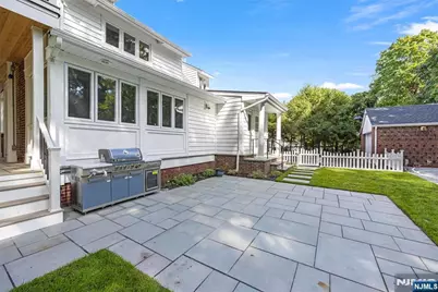 390 Harland Avenue, Haworth, NJ 07641 - Photo 49