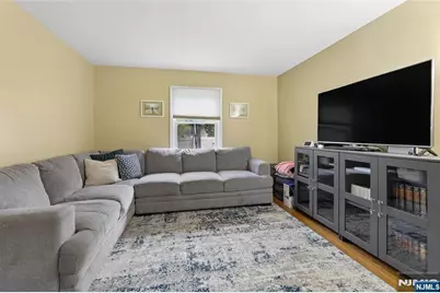 91 Frederick Place, Bergenfield, NJ 07621 - Photo 9
