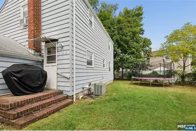 91 Frederick Place, Bergenfield, NJ 07621 - Photo 5