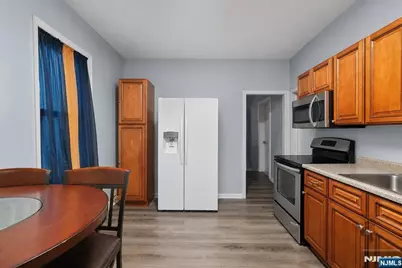 89 Burgess Place, Passaic, NJ 07055 - Photo 3