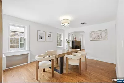 473 Oakdene Avenue, Cliffside Park, NJ 07010 - Photo 11