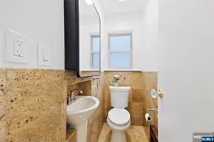473 Oakdene Ave, Cliffside Park, NJ 07010 - Photo 19