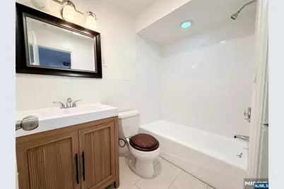 9051 Palisade Avenue 8 #8, North Bergen, NJ 07047 - Photo 7