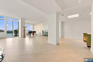 100 Carlyle Dr Villa P- 6, Cliffside Park, NJ 07010 - Photo 25