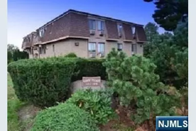 123 Grove Street 12 #12, Clifton, NJ 07013 - Photo 1