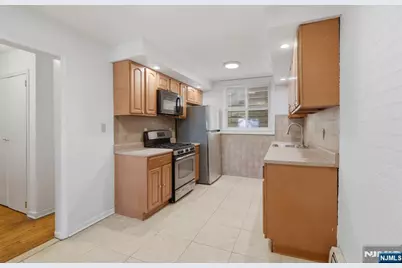 61 Union Avenue D2 #D2, Belleville, NJ 07109 - Photo 11