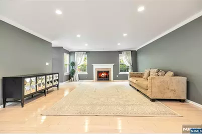 130 Butternut Drive, Wayne, NJ 07470 - Photo 7