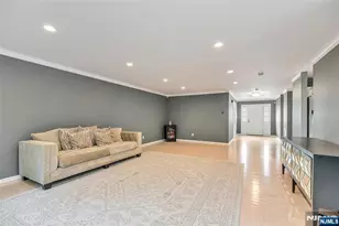 130 Butternut Dr, Wayne, NJ 07470 - Photo 9