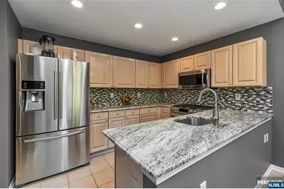 130 Butternut Drive, Wayne, NJ 07470 - Photo 11