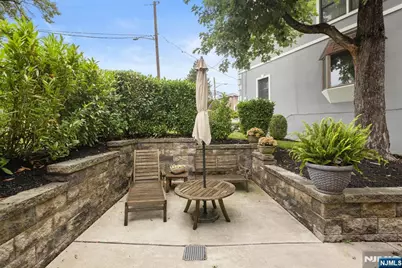 70 Cecelia Avenue, Cliffside Park, NJ 07010 - Photo 37