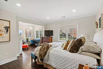 70 Cecelia Avenue, Cliffside Park, NJ 07010 - Photo 25