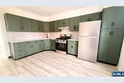 414 42nd Street 3 #3, Union City, NJ 07087 - Photo 1