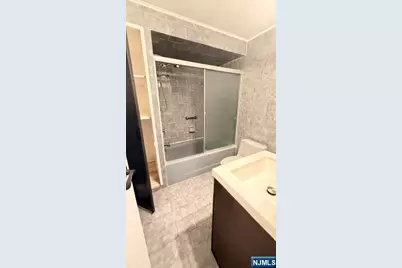 414 42nd Street 3 #3, Union City, NJ 07087 - Photo 21
