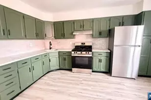 414 42nd Street 3, Union City, NJ 07087 - Photo 3
