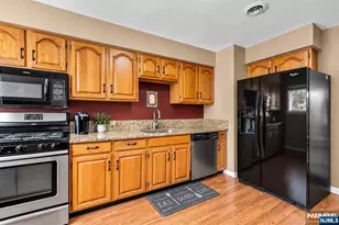7 Ross Rd, Wallington, NJ 07057 - Photo 11