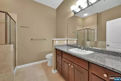 22 Ave At Port Imperial 512 #512, West New York, NJ 07093 - Photo 17