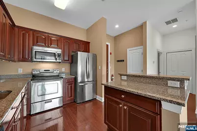22 Ave At Port Imperial 512 #512, West New York, NJ 07093 - Photo 11