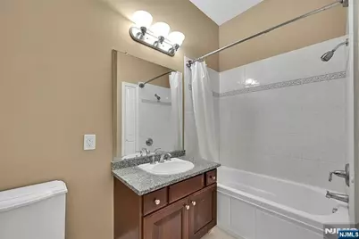 22 Ave At Port Imperial 512 #512, West New York, NJ 07093 - Photo 21