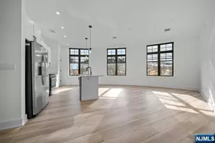 1 Union Ave 204, Cresskill, NJ 07626 - Photo 7