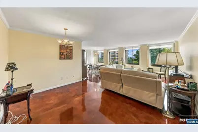 200 Winston Drive L14 #L14, Cliffside Park, NJ 07010 - Photo 7