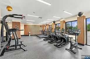 200 Winston Dr L14, Cliffside Park, NJ 07010 - Photo 41