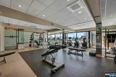9 Somerset Lane 107 #107, Edgewater, NJ 07020 - Photo 29