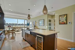 9 Somerset Ln 107, Edgewater, NJ 07020 - Photo 5