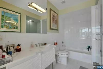 9 Somerset Lane 107 #107, Edgewater, NJ 07020 - Photo 19