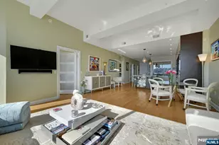 9 Somerset Ln 107, Edgewater, NJ 07020 - Photo 15