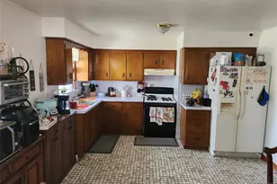 490 Westminster Pl, Lodi, NJ 07644 - Photo 15
