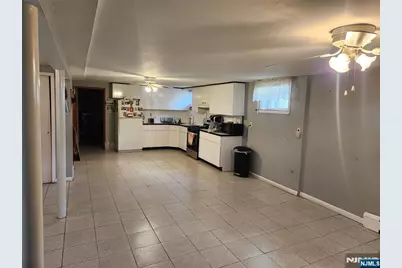 490 Westminster Place, Lodi, NJ 07644 - Photo 5
