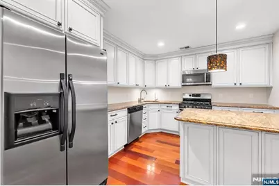 1118 Sage Court, Mahwah, NJ 07430 - Photo 5