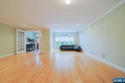2 Candlewood Drive, Old Tappan, NJ 07675 - Photo 15