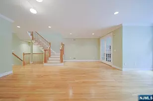 2 Candlewood Dr, Old Tappan, NJ 07675 - Photo 5
