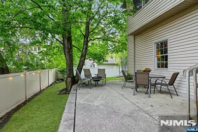 254 Wilson Avenue, Paramus, NJ 07652 - Photo 33