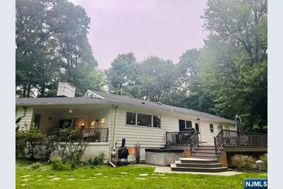 573 Kiowa Drive, Franklin Lakes, NJ 07417 - Photo 9