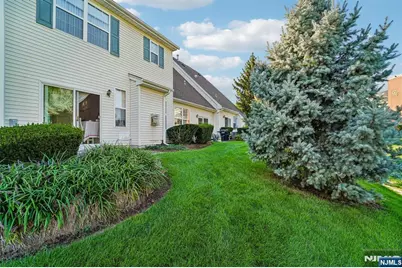 136 Cambridge Drive 1102 #1102, Nutley, NJ 07110 - Photo 29