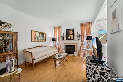 136 Cambridge Drive 1102 #1102, Nutley, NJ 07110 - Photo 3